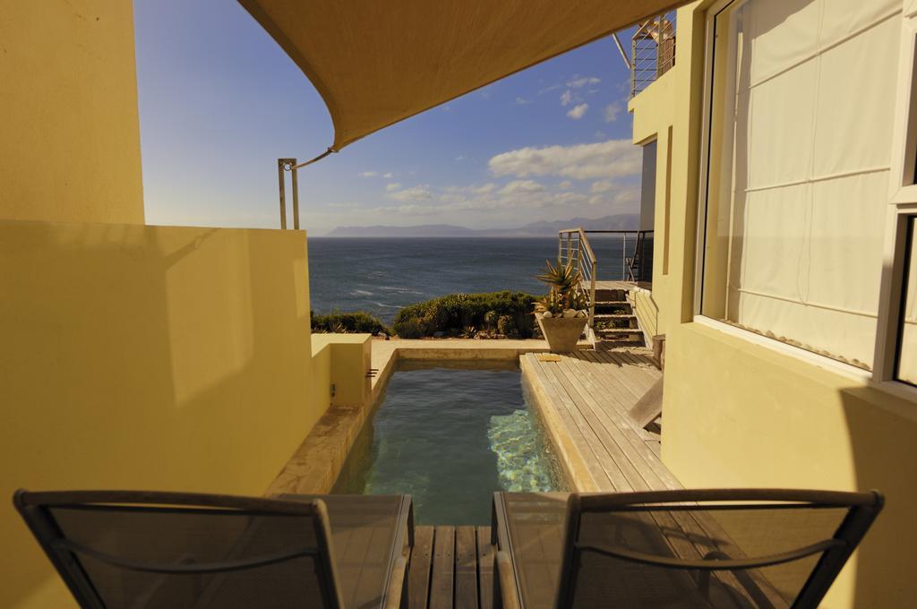 Whalesong Lodge Гансбай Экстерьер фото